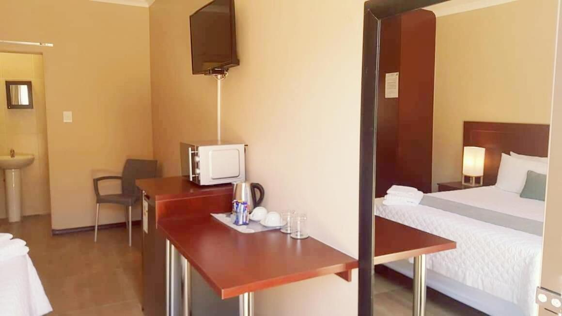 Hotel The Royal Haven à Lichtenburg Extérieur photo